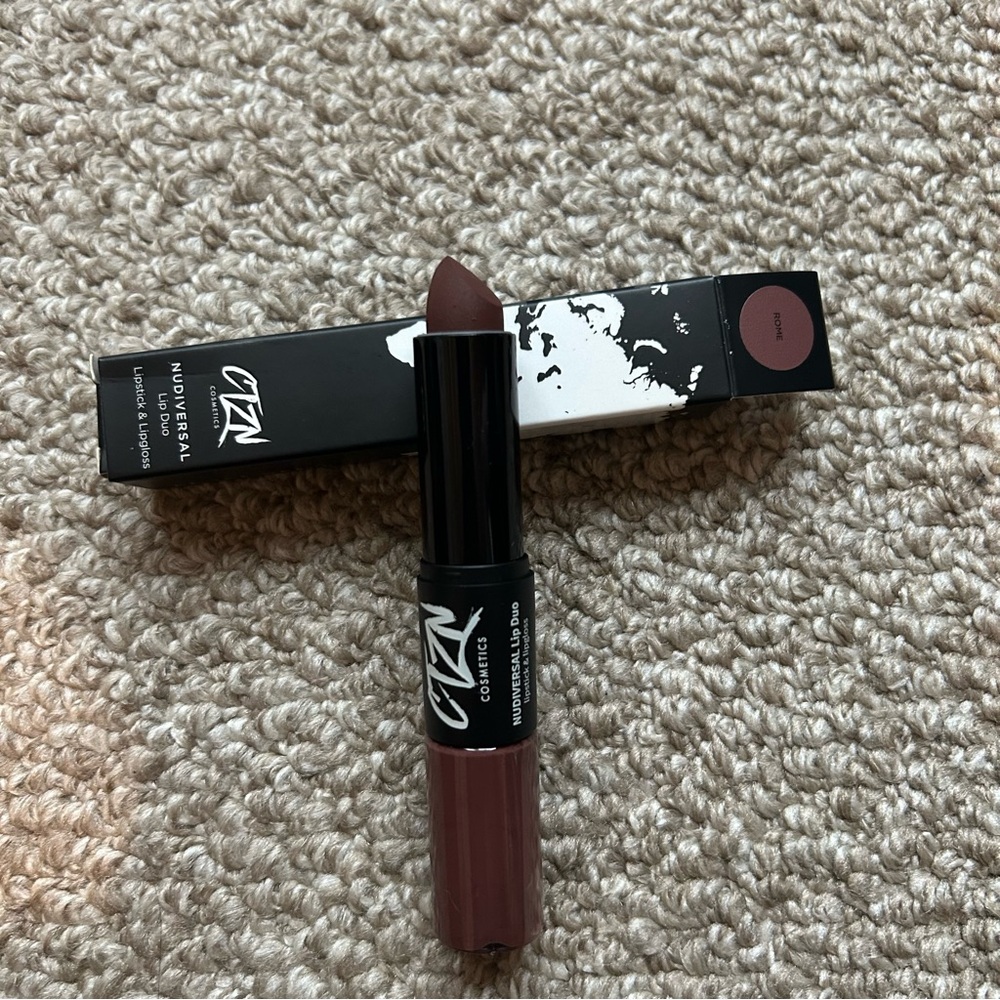 CTZN Nudiversal Lipstick/Lip Gloss Duo in Rome (NWT)